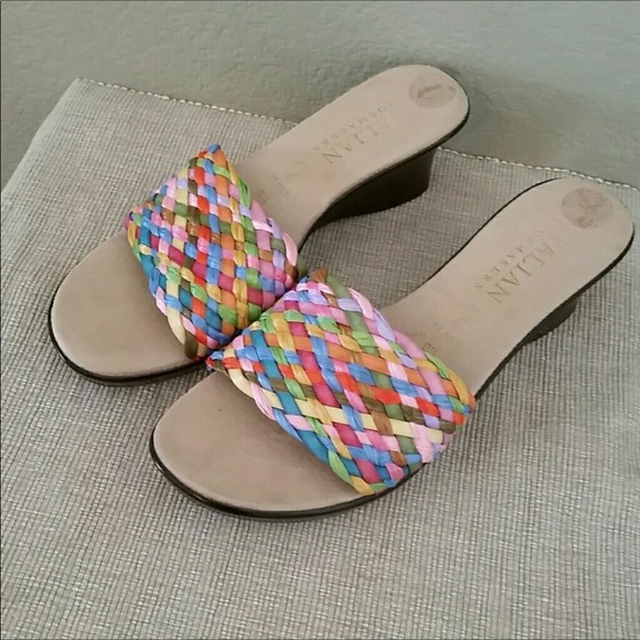 Italian shoemakers Shoes - Italian shoemakers multicolored sandal like new